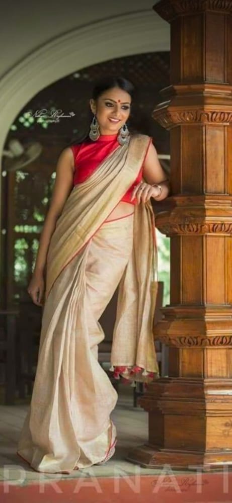 š Discover Ethical Elegance with Our Lilen Slub Silk Saree Collection! š