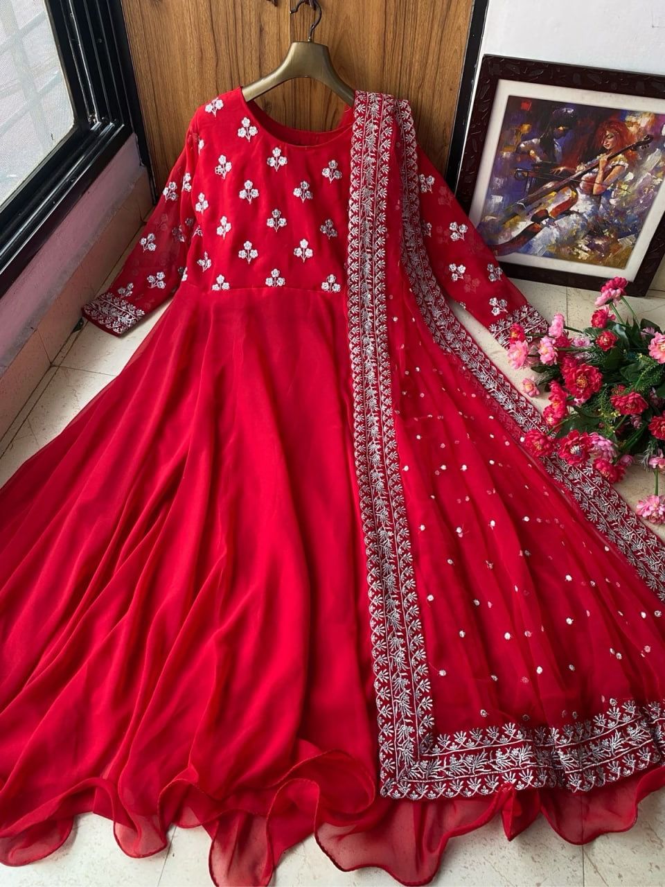 š Introducing Our Exquisite Designer Embroidered Anarkali Gown š