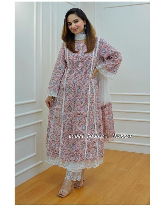 Our stunning Pakistani A-line Cotton Sui