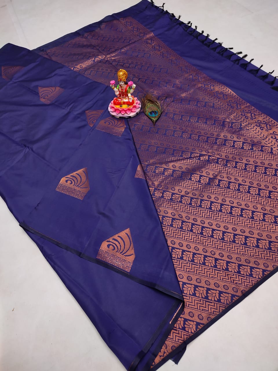 "Elevate Your Elegance with Fancy Kaanchi Soft Silk Sarees