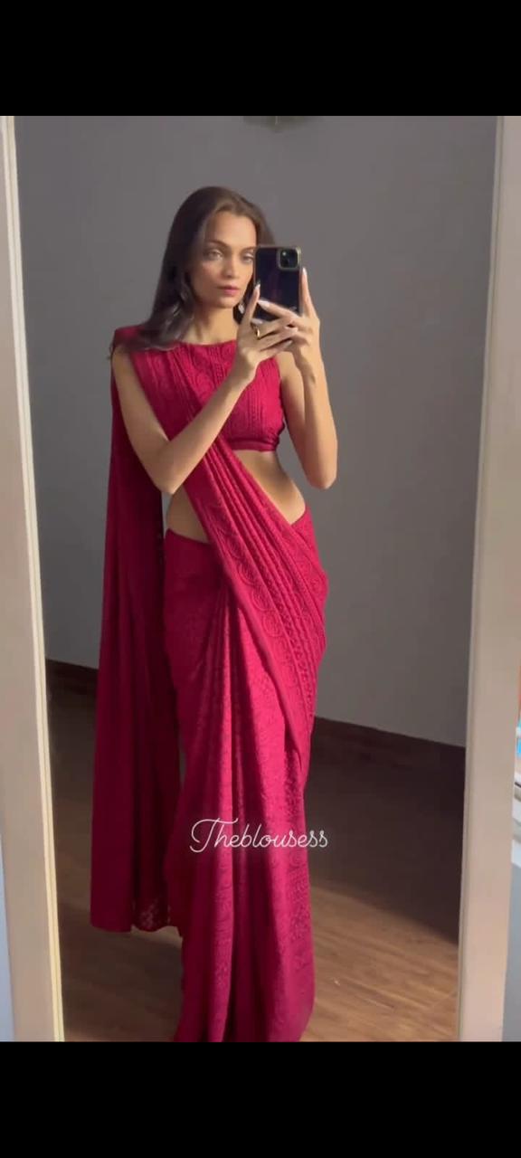 Must-Have Designer Saree for the Festive Season