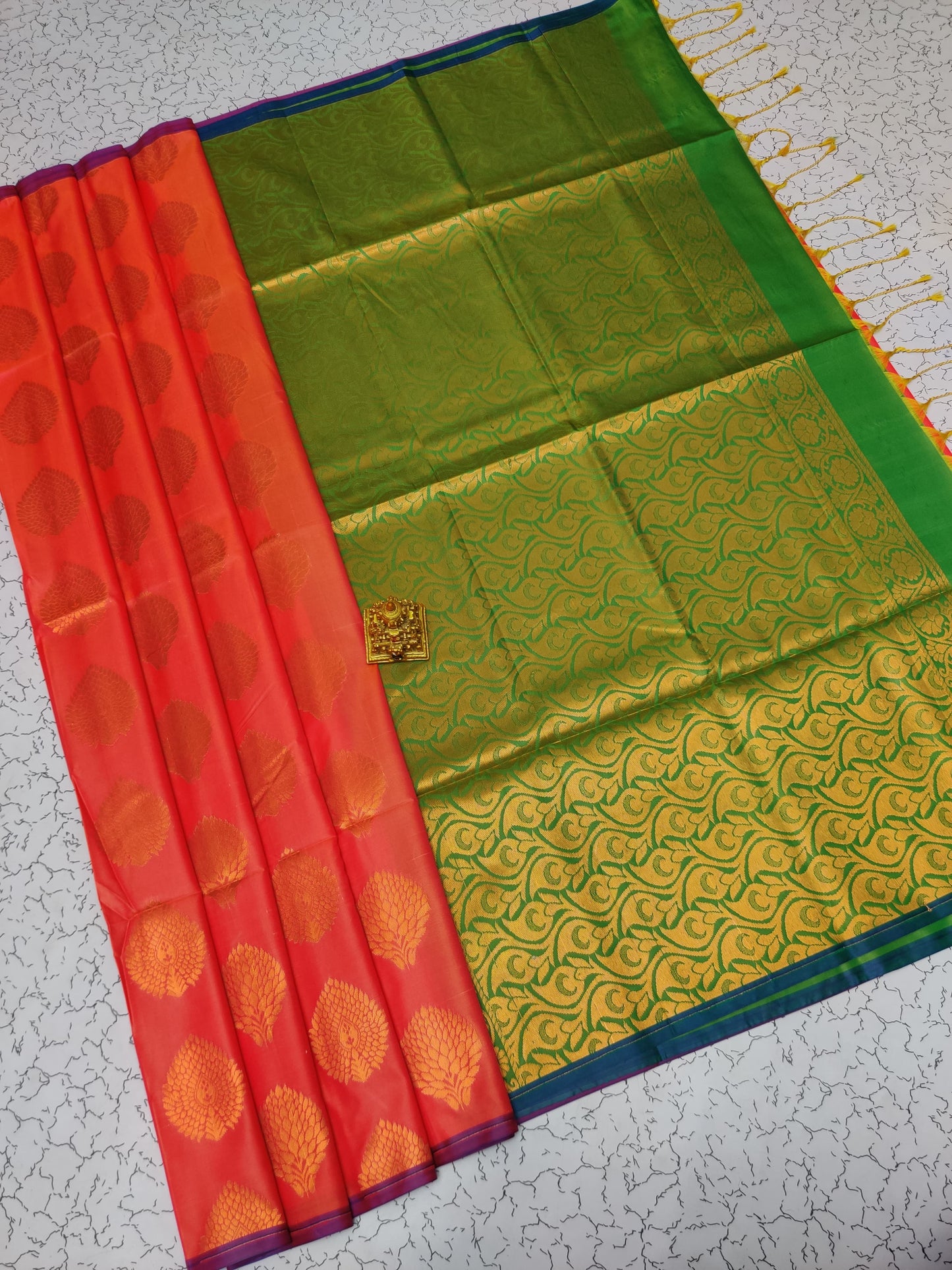 Introducing the Exquisite Salem Elampilai Soft Silk Sarees!