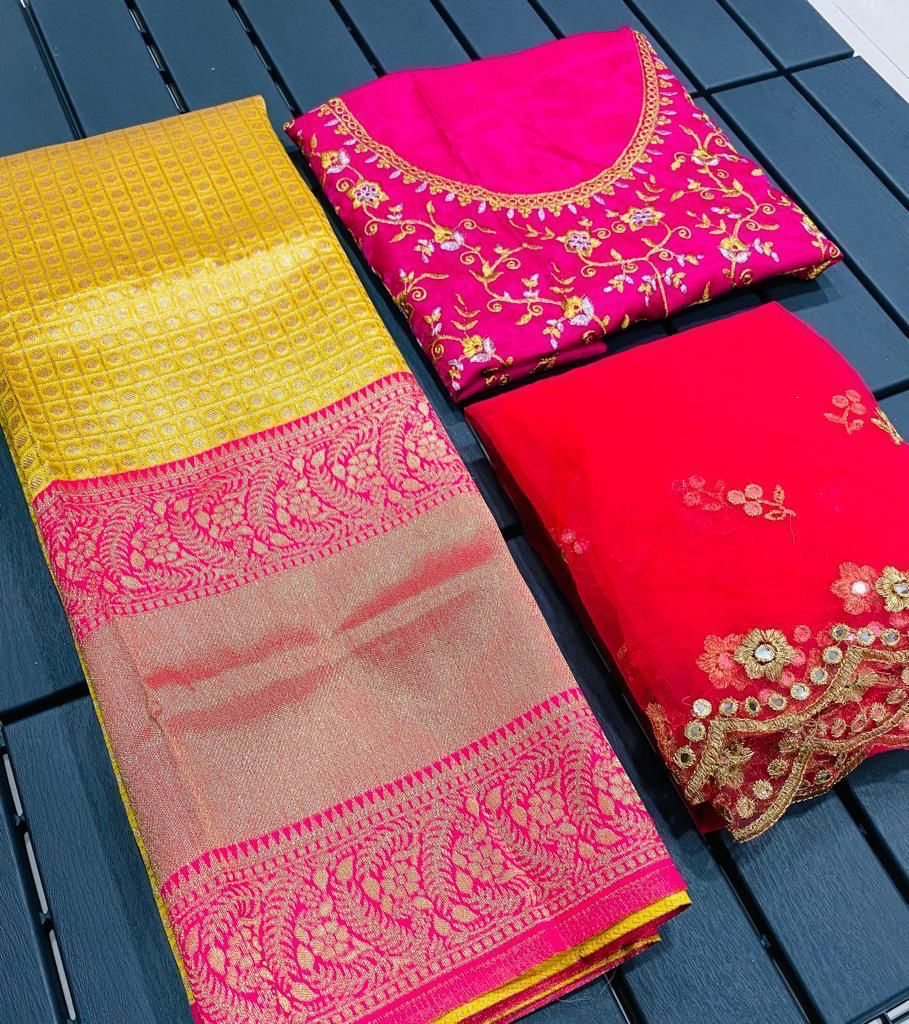 🌟 Introducing the New Arrival: TrendyPatola Half Saree 🔥