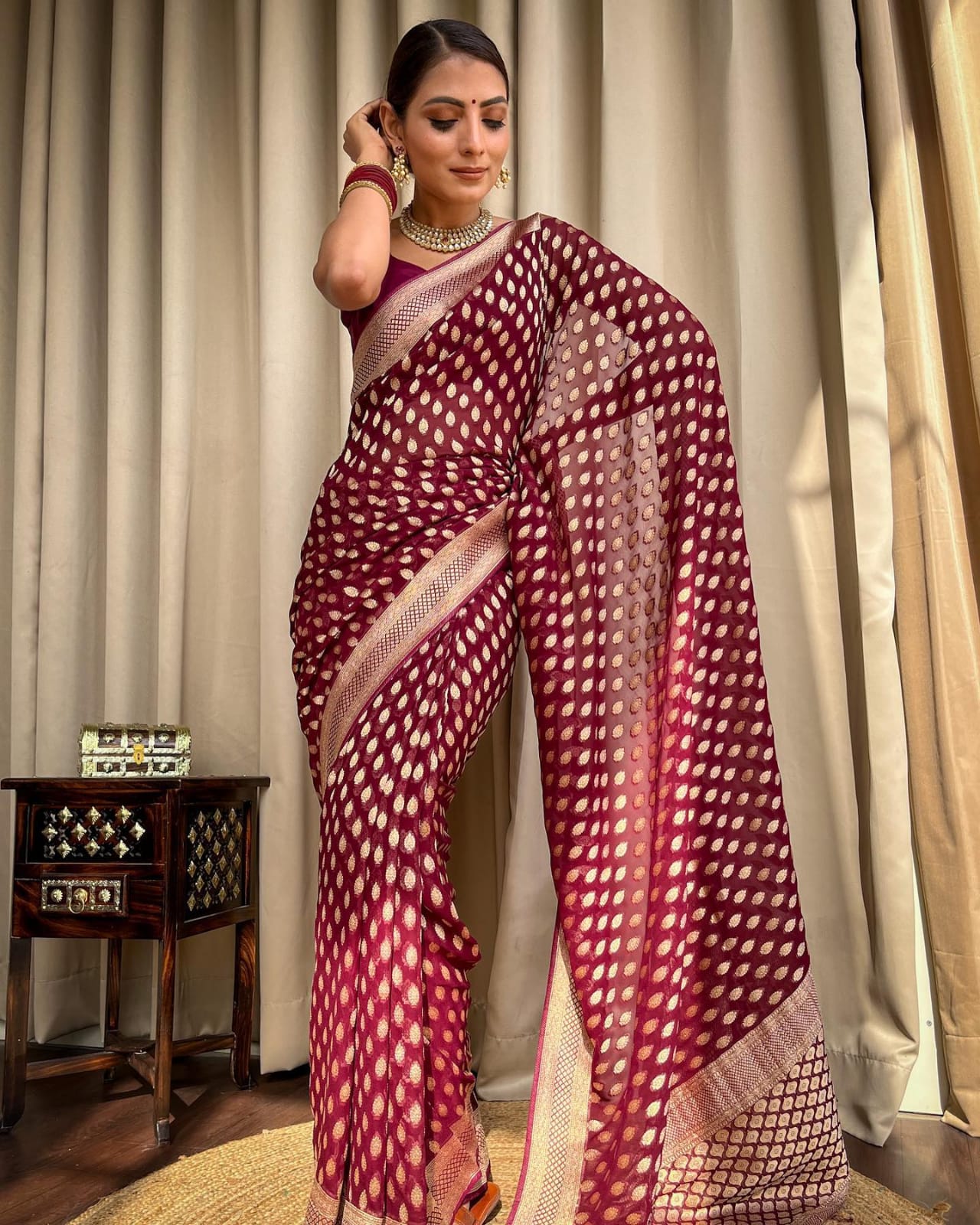 "Elevate Your Elegance with Exquisite Banarasi Handloom Sarees