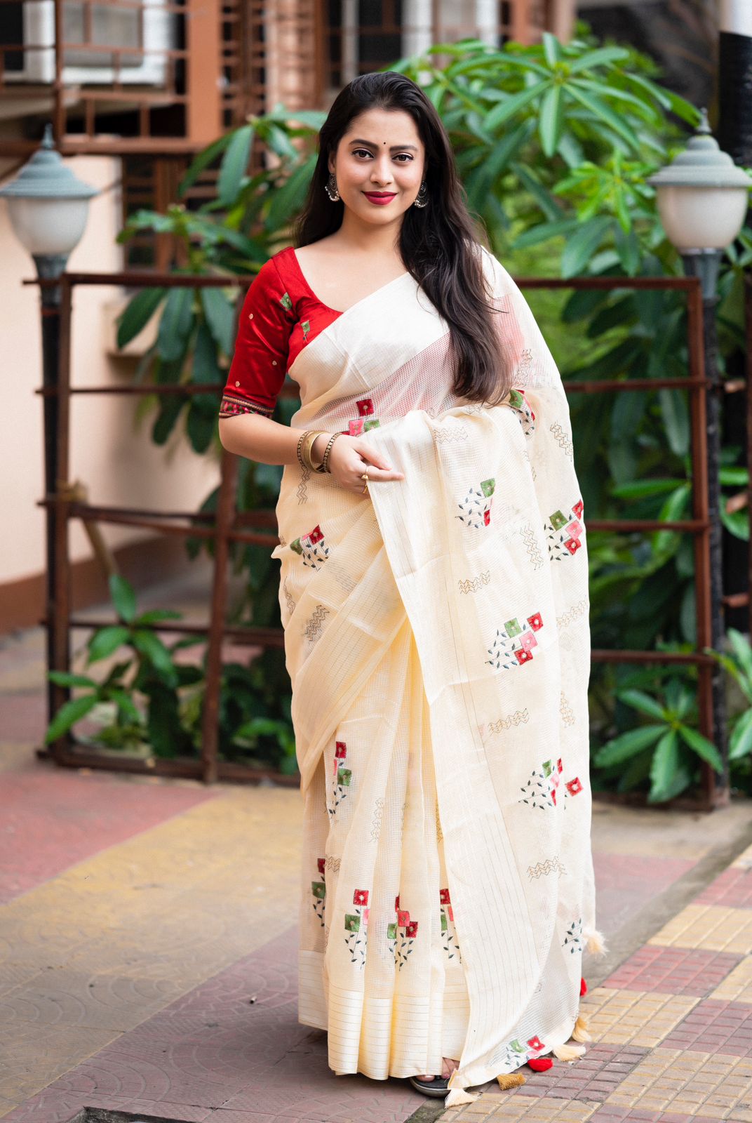 Experience Elegance in Every Thread with Kesar Kota - Off White Edition Silk Saree!